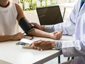 קבלת אישור רשמי להקלות מס