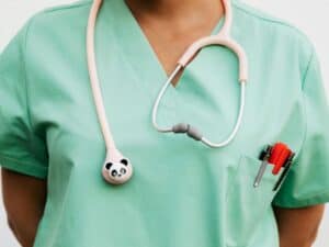 מימוש זכויות כלכליות לפי החוק